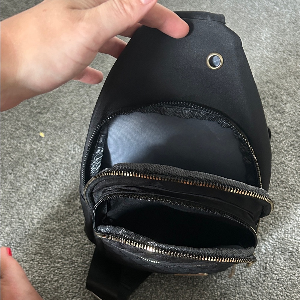 Black Quilted Women's Sling Bag - Picture 4 of 5